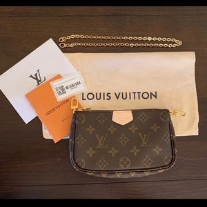 Louis Vuitton Multi Pochette (Small) SOLD!